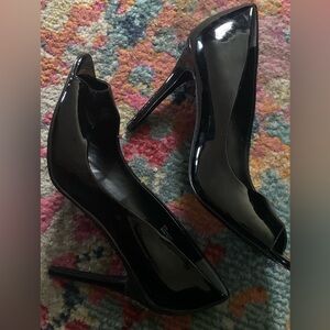 Charles by Charles David black patent leather peep toe heels 8M